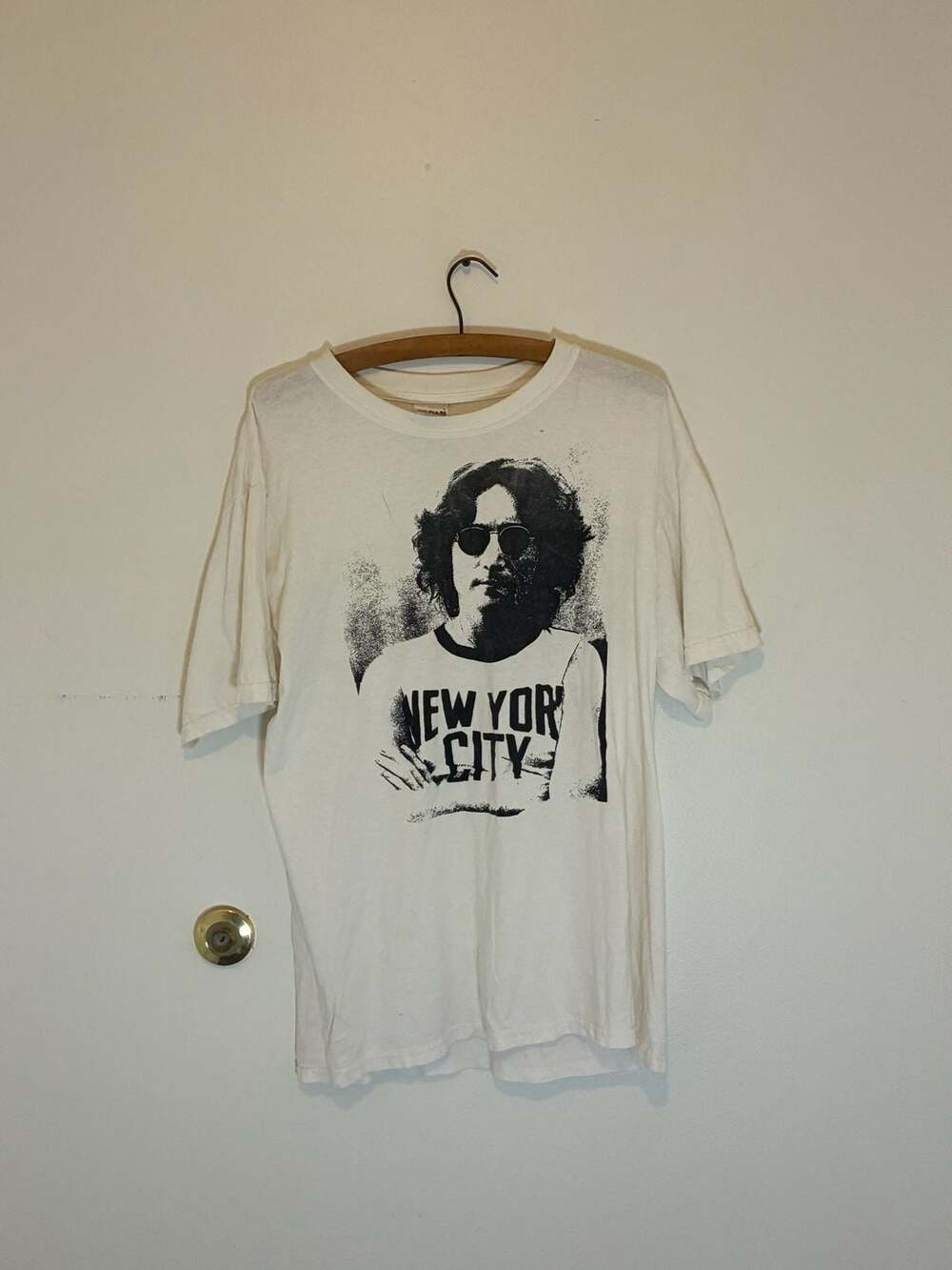 Gildan John Lennon New York City Graphic T-Shirt Size L White Cotton